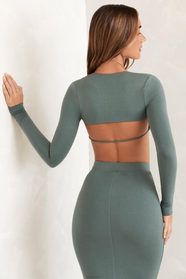 Oh Polly Avril Cut Out Back Long Sleeve Crop Top N80H659 Green